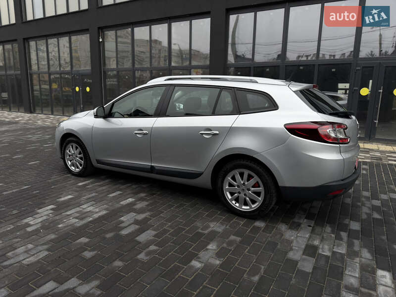 Универсал Renault Megane 2009 в Полтаве фото 22 Универсал Renault Megane 2009 в Полтаве