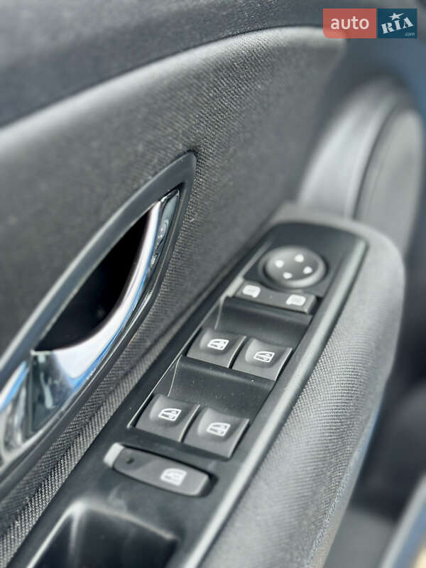 Універсал Renault Megane 2014 в Калуші фото 24 Універсал Renault Megane 2014 в Калуші