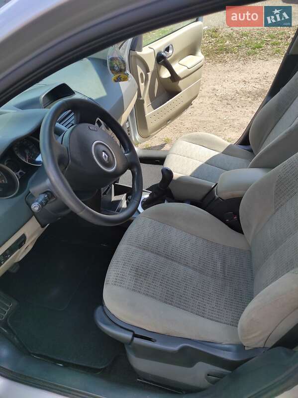 Седан Renault Megane 2006 в Сумах фото 9 Седан Renault Megane 2006 в Сумах