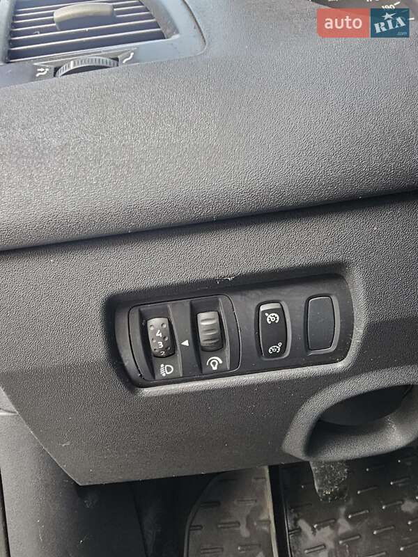 Універсал Renault Megane 2005 в Києві фото 18 Універсал Renault Megane 2005 в Києві