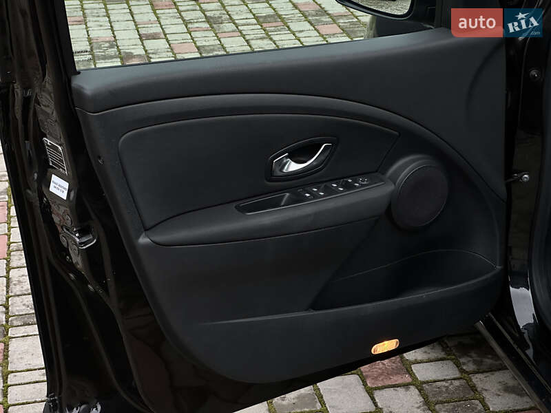 Універсал Renault Megane 2010 в Луцьку фото 38 Універсал Renault Megane 2010 в Луцьку