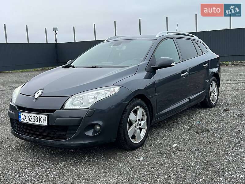 Універсал Renault Megane 2010 в Києві фото 10 Універсал Renault Megane 2010 в Києві