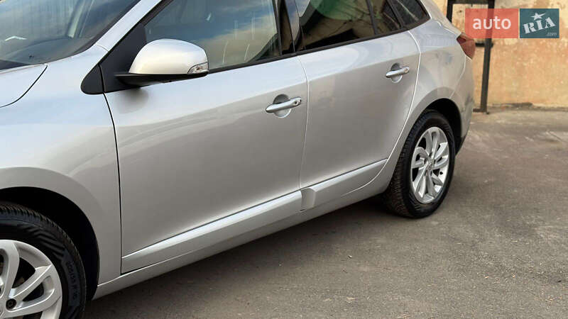 Универсал Renault Megane 2012 в Калуше фото 10 Универсал Renault Megane 2012 в Калуше