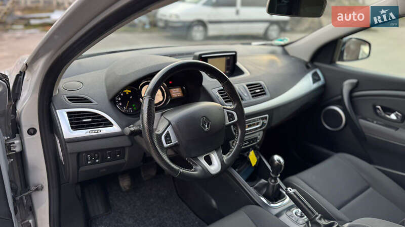 Универсал Renault Megane 2012 в Калуше фото 26 Универсал Renault Megane 2012 в Калуше