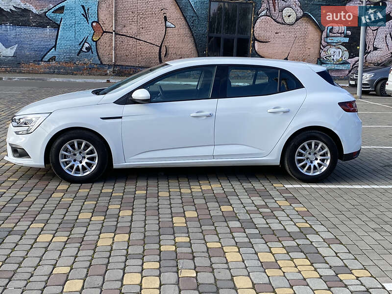 Хэтчбек Renault Megane 2017 в Луцке