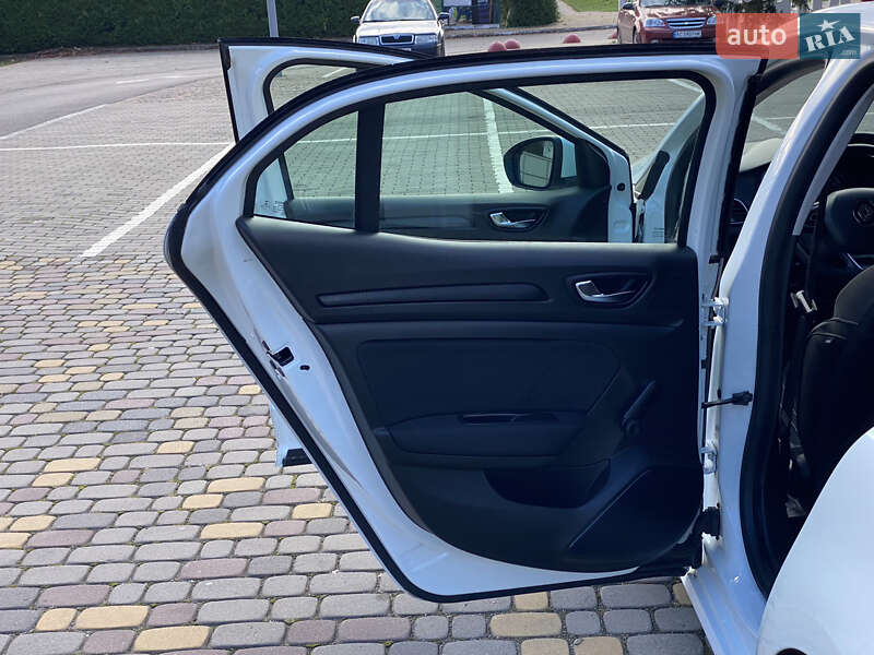 Хэтчбек Renault Megane 2017 в Луцке