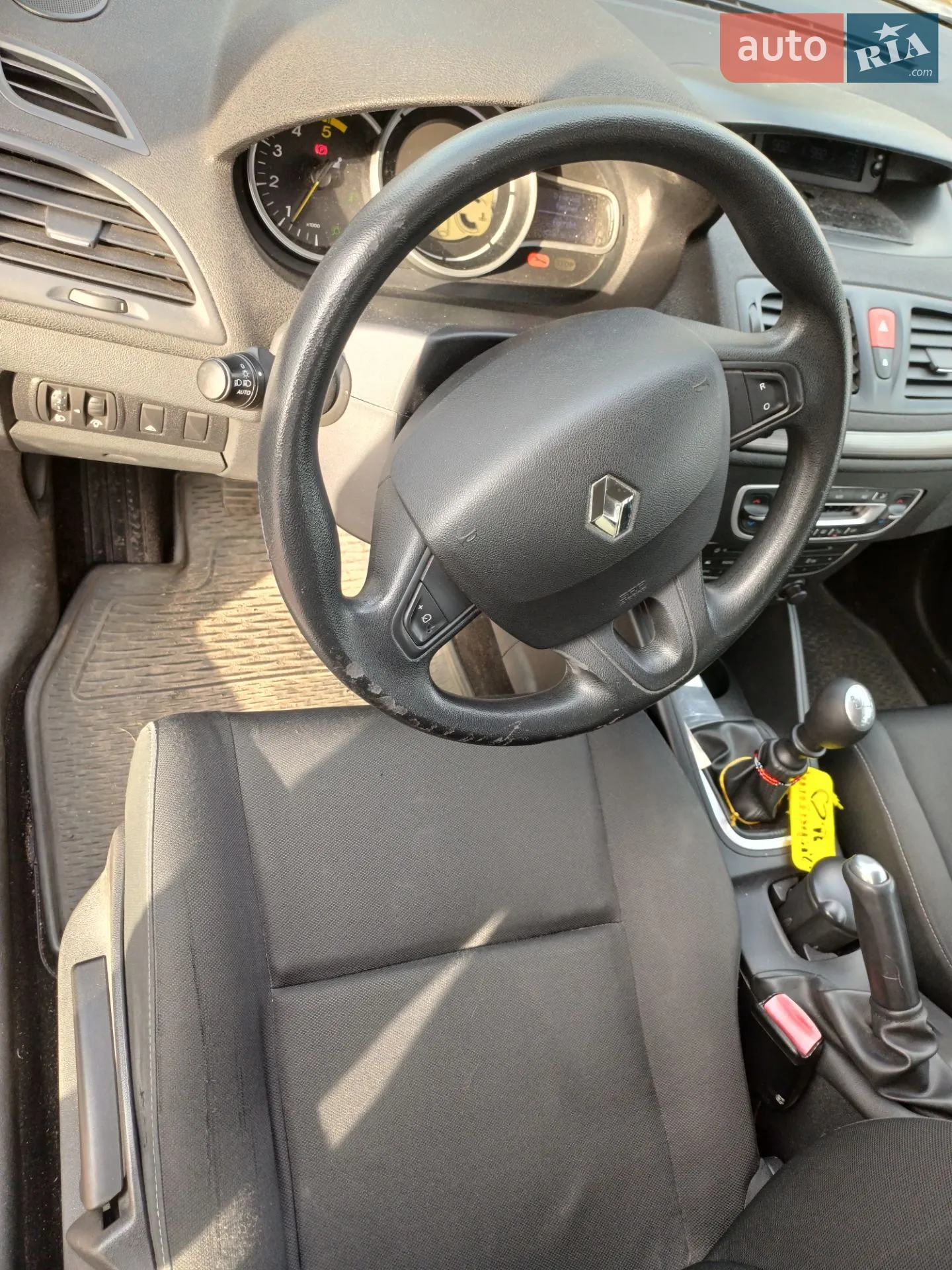 2010 Renault Megane - мініатюра 7