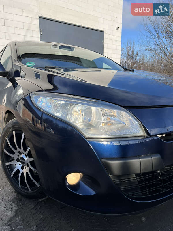 Хэтчбек Renault Megane 2009 в Хороле фото 4 Хэтчбек Renault Megane 2009 в Хороле