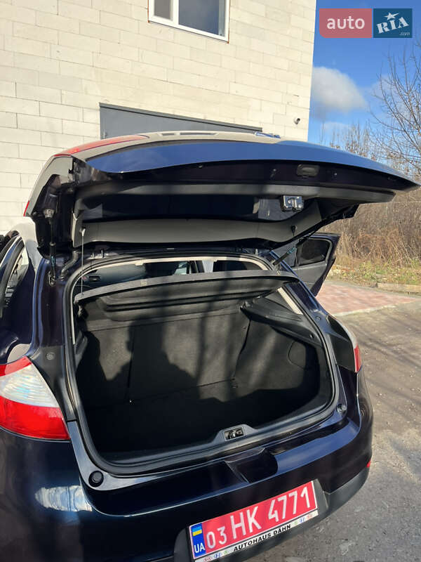 Хэтчбек Renault Megane 2009 в Хороле фото 36 Хэтчбек Renault Megane 2009 в Хороле