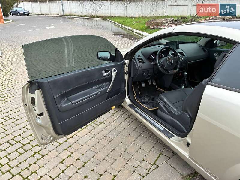 Кабриолет Renault Megane 2008 в Одессе фото 10 Кабриолет Renault Megane 2008 в Одессе