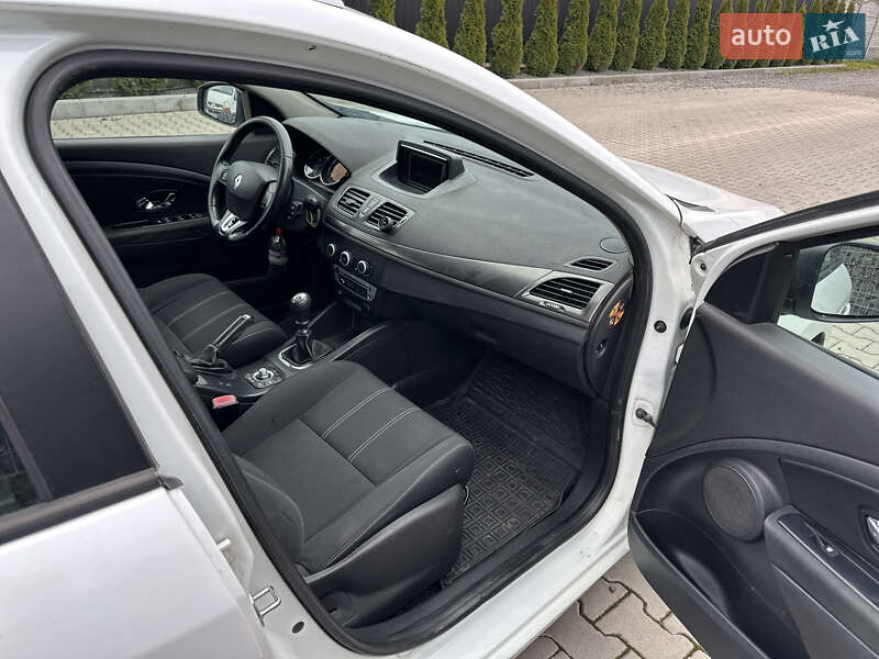 Универсал Renault Megane 2015 в Ярмолинцах фото 5 Универсал Renault Megane 2015 в Ярмолинцах