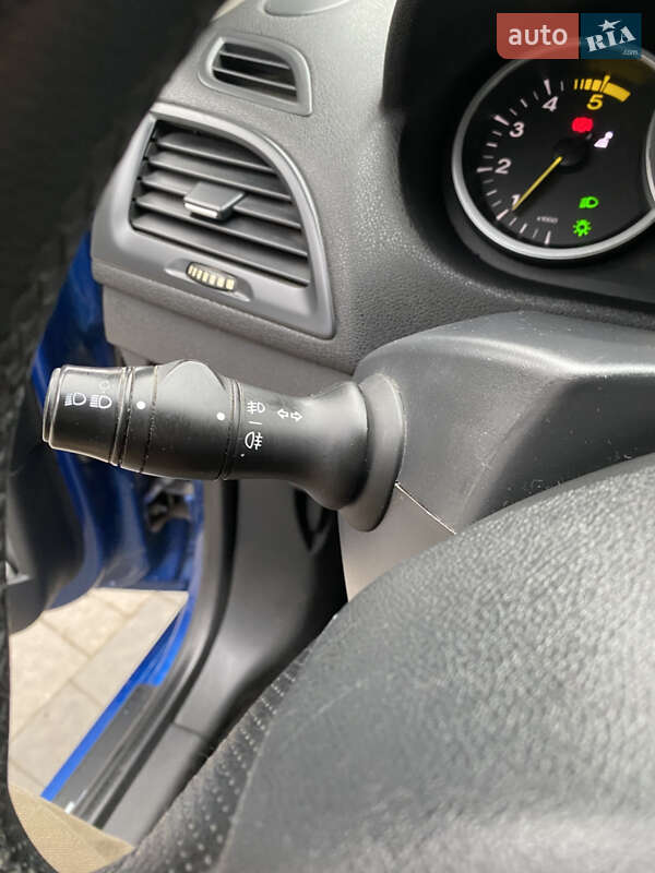 Хетчбек Renault Megane 2011 в Львові фото 19 Хетчбек Renault Megane 2011 в Львові