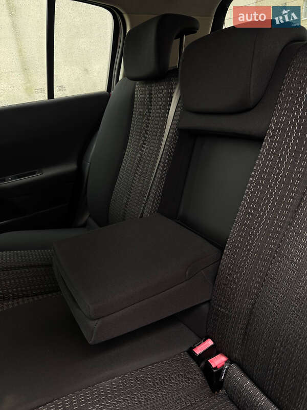 Седан Renault Megane 2007 в Стрые