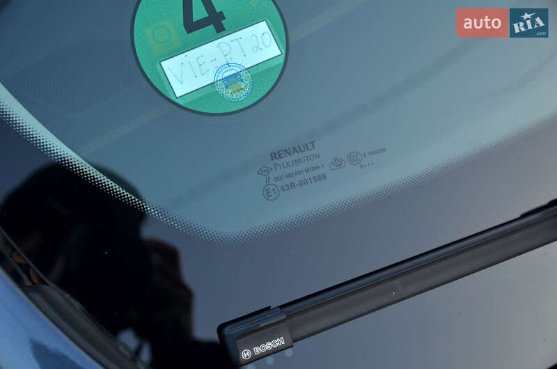Универсал Renault Megane 2019 в Ромнах фото 16 Универсал Renault Megane 2019 в Ромнах