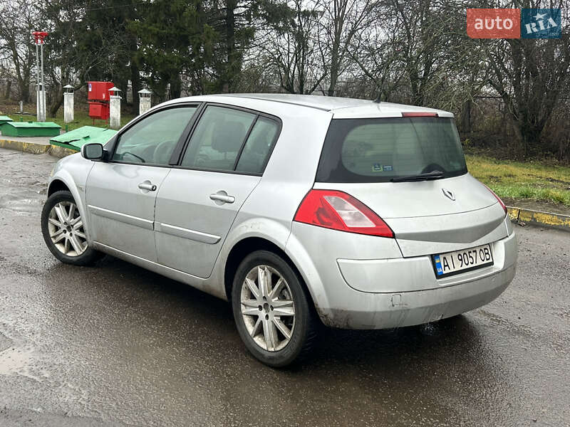 Хэтчбек Renault Megane 2005 в Киеве