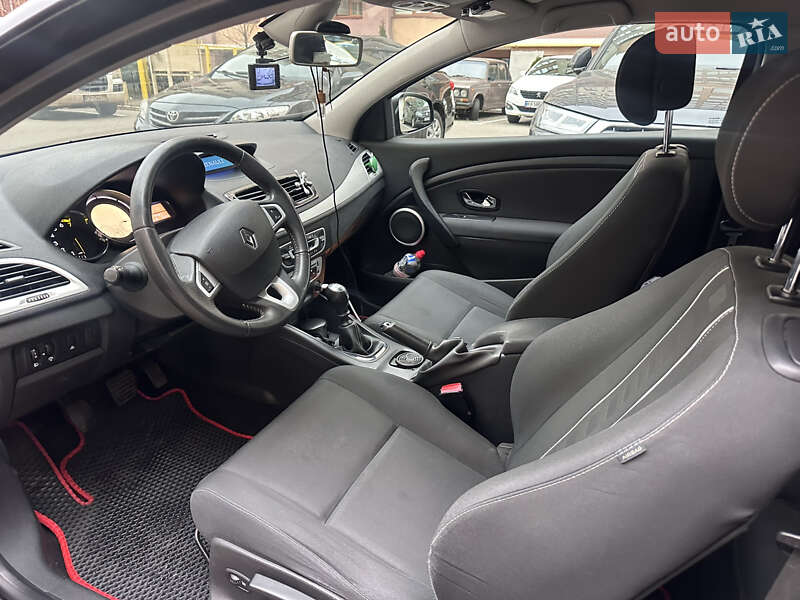 Купе Renault Megane 2012 в Киеве