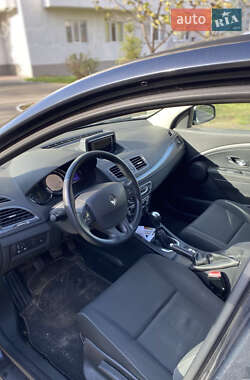 Хетчбек Renault Megane 2013 в Ірпені