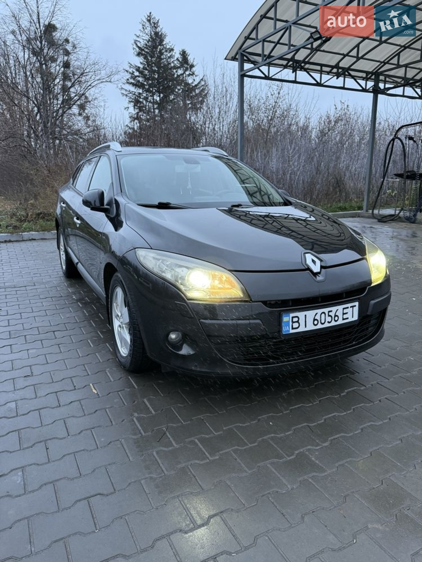 2010 Renault Megane - мініатюра 2