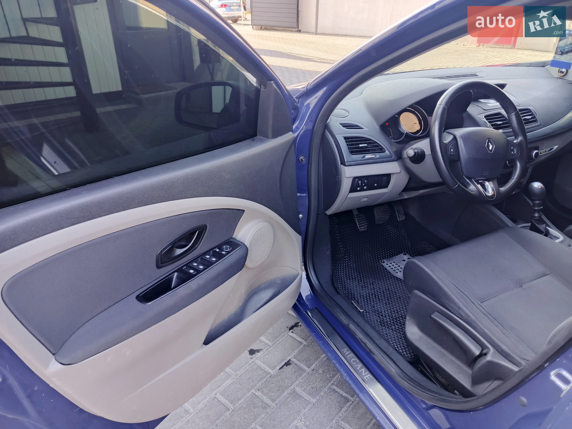 2011 Renault Megane - мініатюра 9