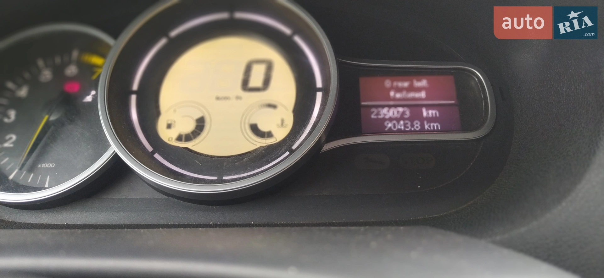 2010 Renault Megane - мініатюра 2