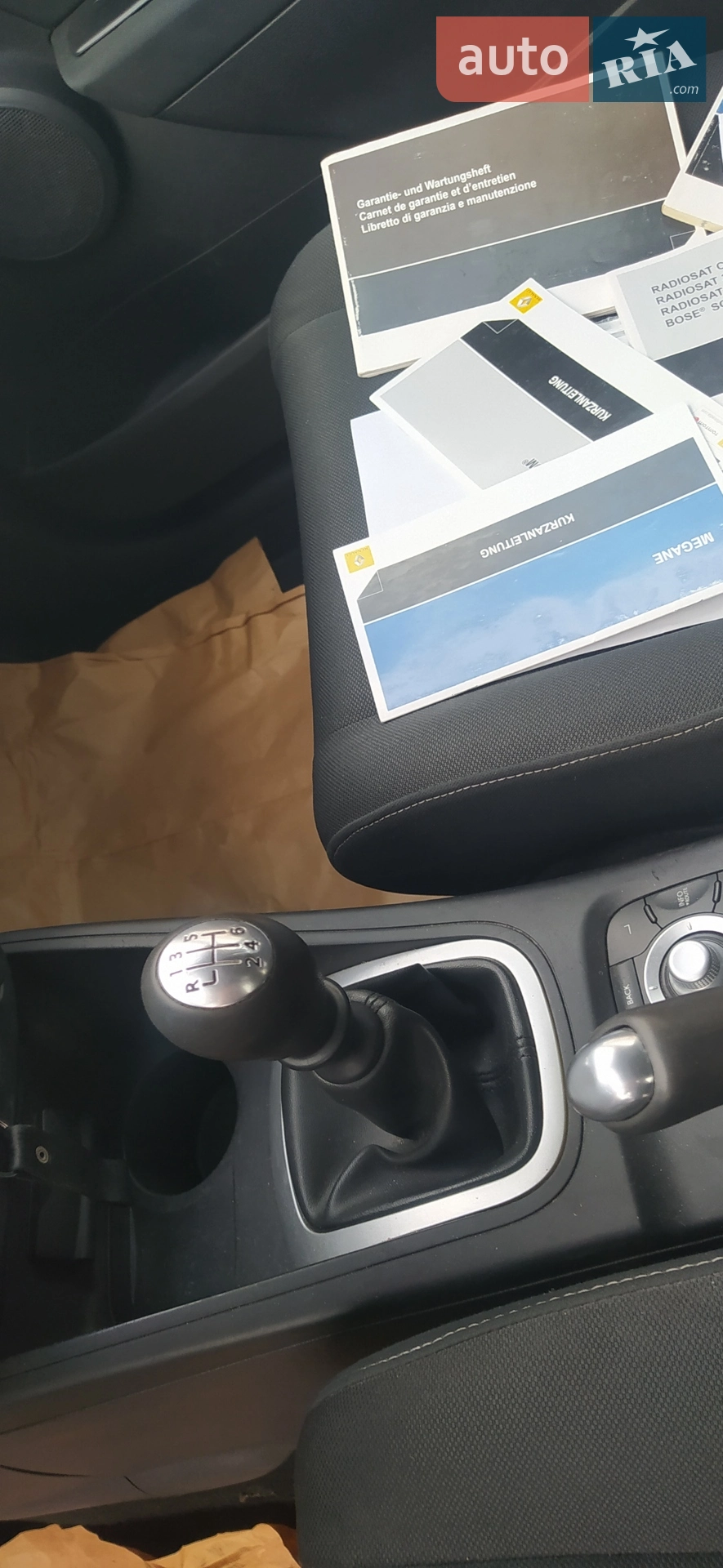 2010 Renault Megane - мініатюра 9