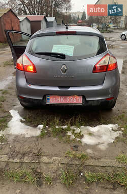 Хетчбек Renault Megane 2009 в Ромнах