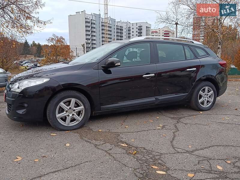 Універсал Renault Megane 2011 в Полтаві фото 22 Універсал Renault Megane 2011 в Полтаві