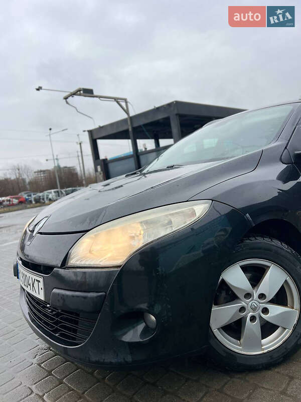 Renault Megane 2010 Renault Megane 2010