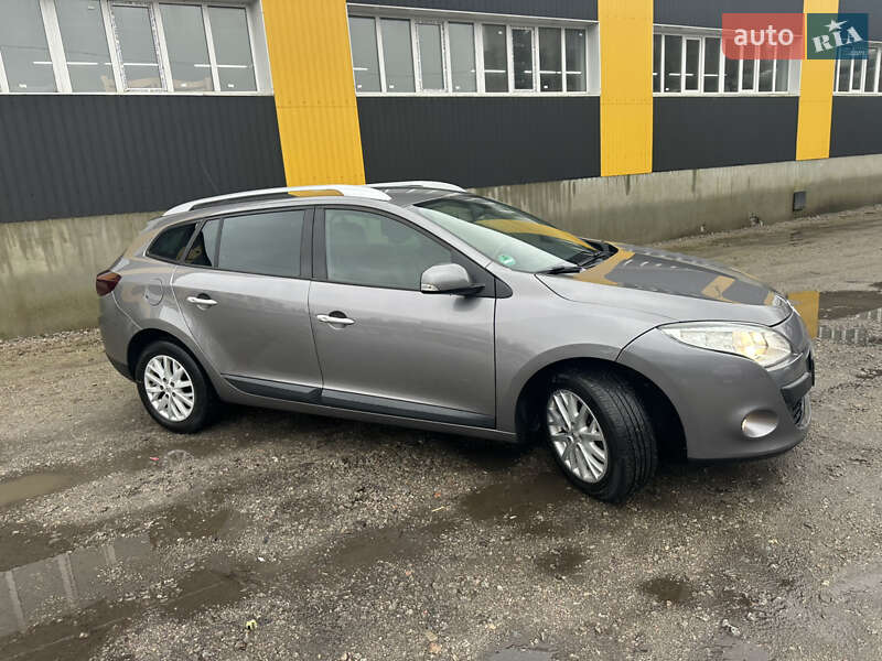 Универсал Renault Megane 2011 в Нежине фото 28 Универсал Renault Megane 2011 в Нежине