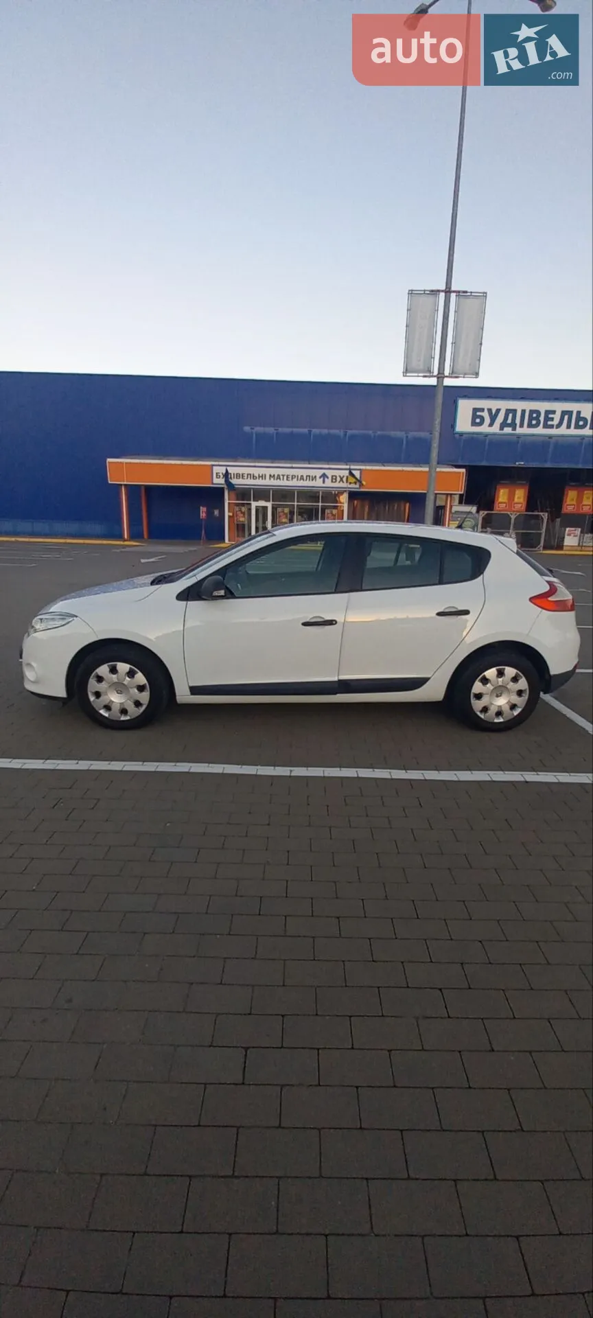 2011 Renault Megane - мініатюра 10