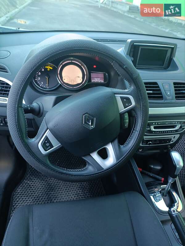Хэтчбек Renault Megane 2012 в Ровно фото 12 Хэтчбек Renault Megane 2012 в Ровно