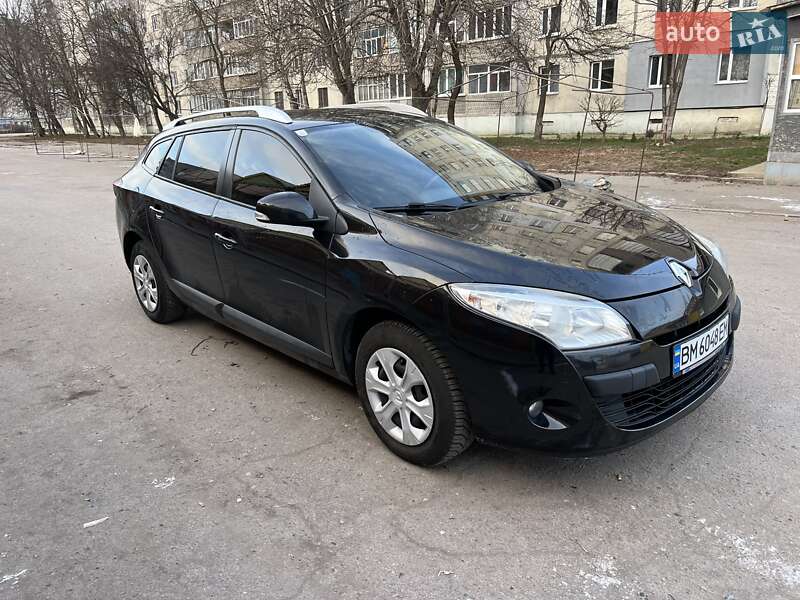 Универсал Renault Megane 2010 в Ромнах фото 2 Универсал Renault Megane 2010 в Ромнах
