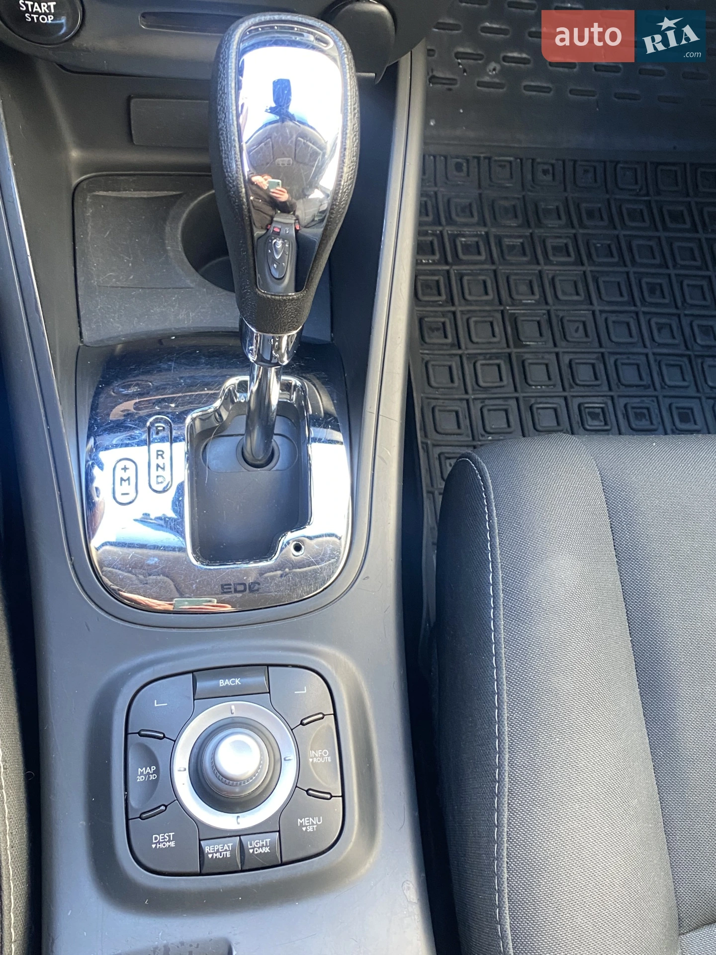 2014 Renault Megane - мініатюра 22