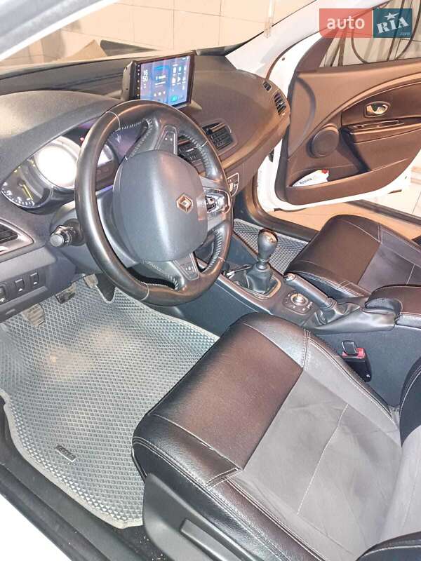 Універсал Renault Megane 2013 в Лозовій