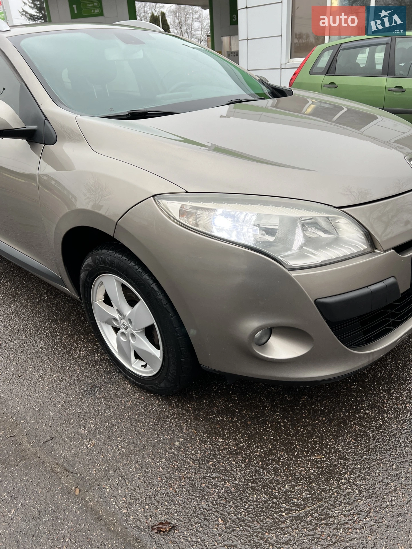 2010 Renault Megane - мініатюра 27