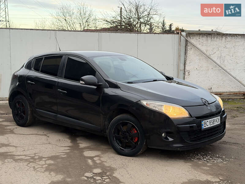 Хетчбек Renault Megane 2010 в Дрогобичі