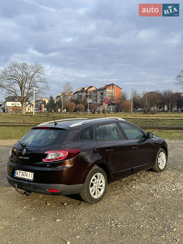 Універсал Renault Megane 2012 в Долині