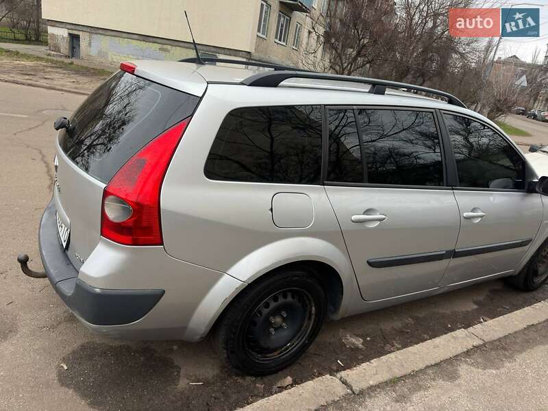 Универсал Renault Megane 2005 в Киеве фото 5 Универсал Renault Megane 2005 в Киеве