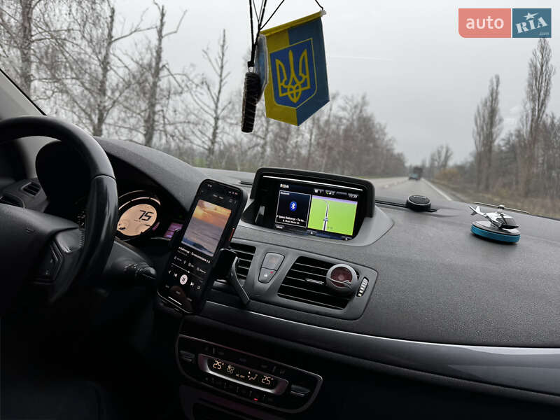 Универсал Renault Megane 2015 в Золотоноше фото 12 Универсал Renault Megane 2015 в Золотоноше