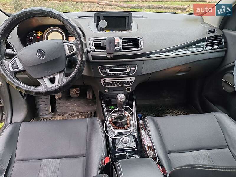 Хэтчбек Renault Megane 2011 в Николаеве фото 8 Хэтчбек Renault Megane 2011 в Николаеве