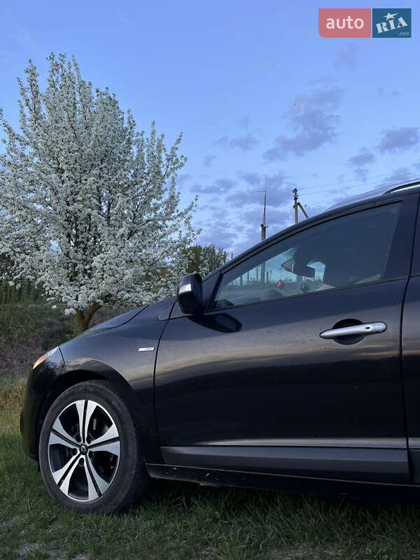 Універсал Renault Megane 2011 в Тернополі фото 2 Універсал Renault Megane 2011 в Тернополі