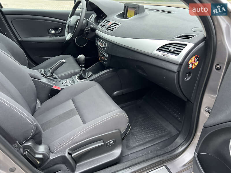 Універсал Renault Megane 2011 в Івано-Франківську