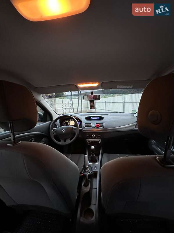 Хетчбек Renault Megane 2015 в Бучачі