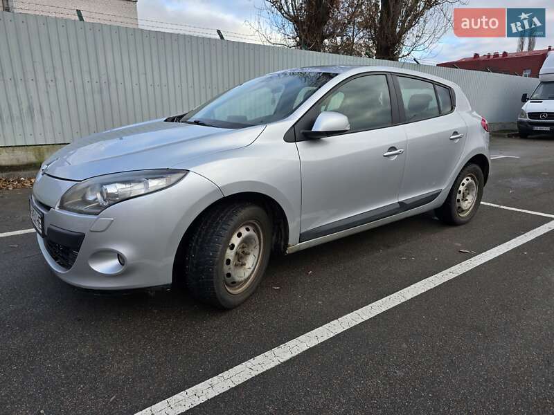 Хэтчбек Renault Megane 2010 в Киеве