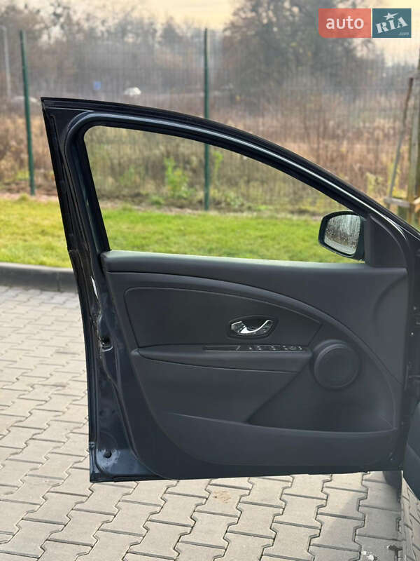 Універсал Renault Megane 2016 в Луцьку фото 34 Універсал Renault Megane 2016 в Луцьку