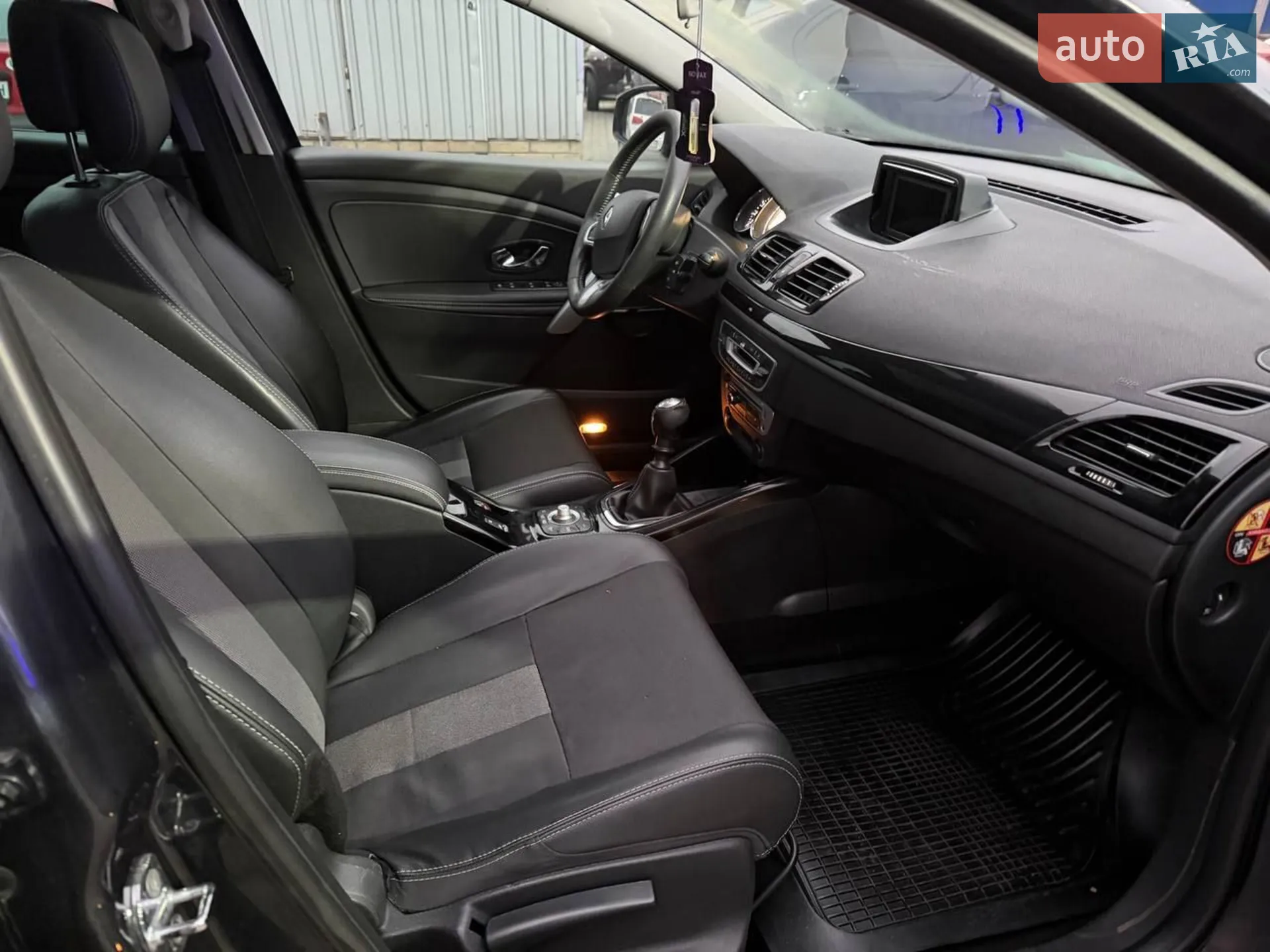 2012 Renault Megane - мініатюра 8