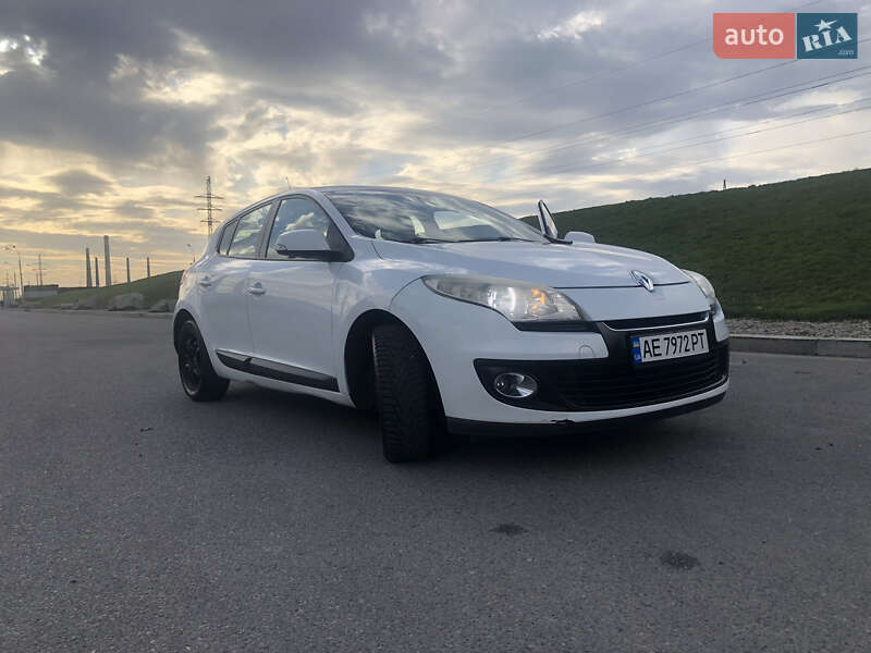 Хетчбек Renault Megane 2012 в Дніпрі фото 2 Хетчбек Renault Megane 2012 в Дніпрі
