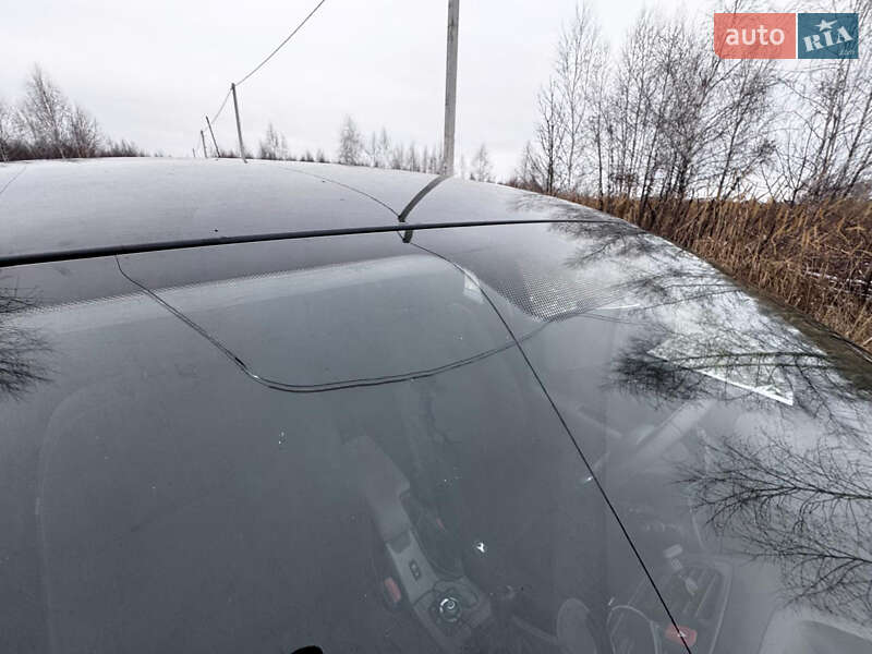 Хэтчбек Renault Megane 2012 в Киеве фото 10 Хэтчбек Renault Megane 2012 в Киеве