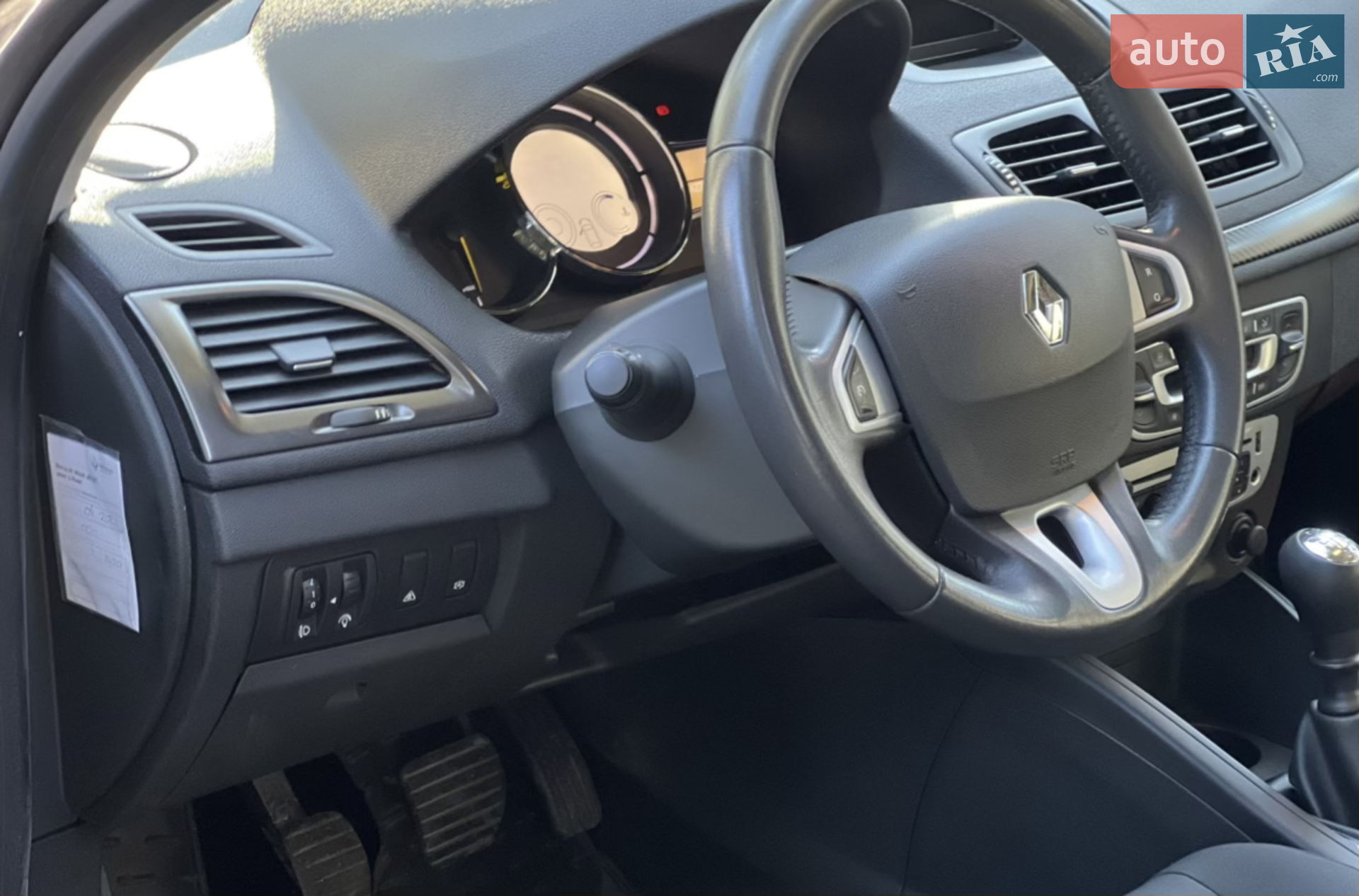 2012 Renault Megane - мініатюра 13