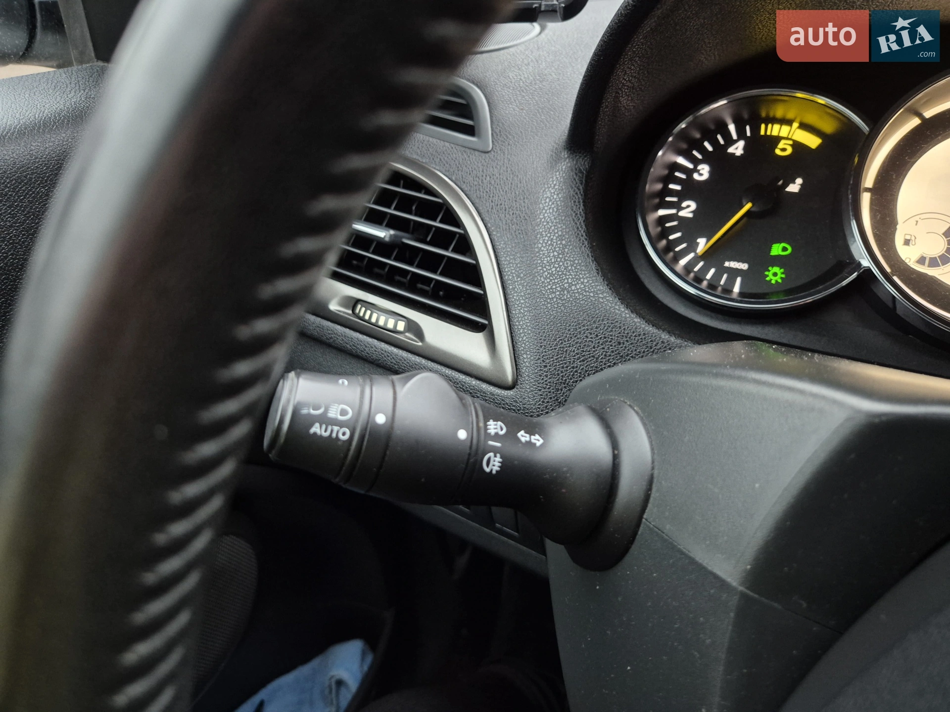 2013 Renault Megane - мініатюра 7